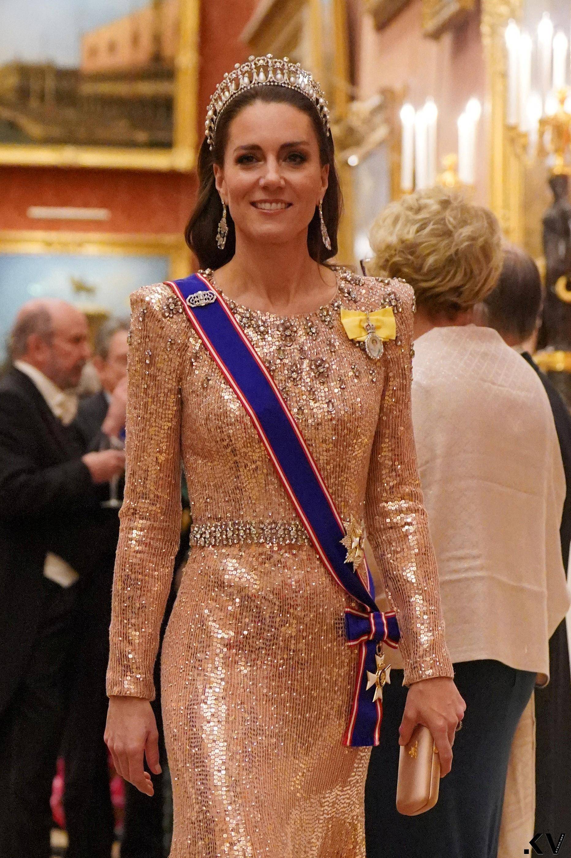 凯特王妃拷贝自己的穿搭　华丽晚宴造型超省心 时尚穿搭 图3张